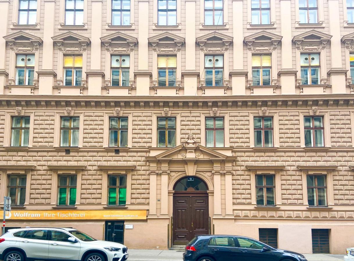 Modern Suite City Center Vienna Luaran gambar
